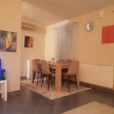 2 Bedroom Centre Apartment Podgorica Extérieur photo