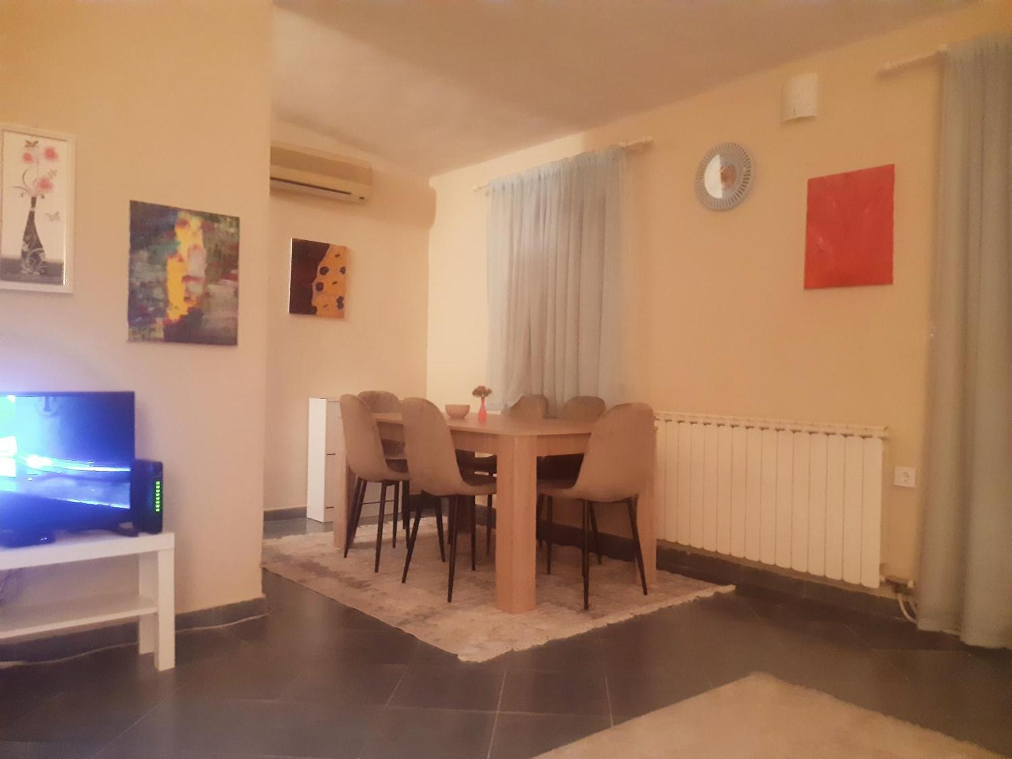 2 Bedroom Centre Apartment Podgorica Extérieur photo